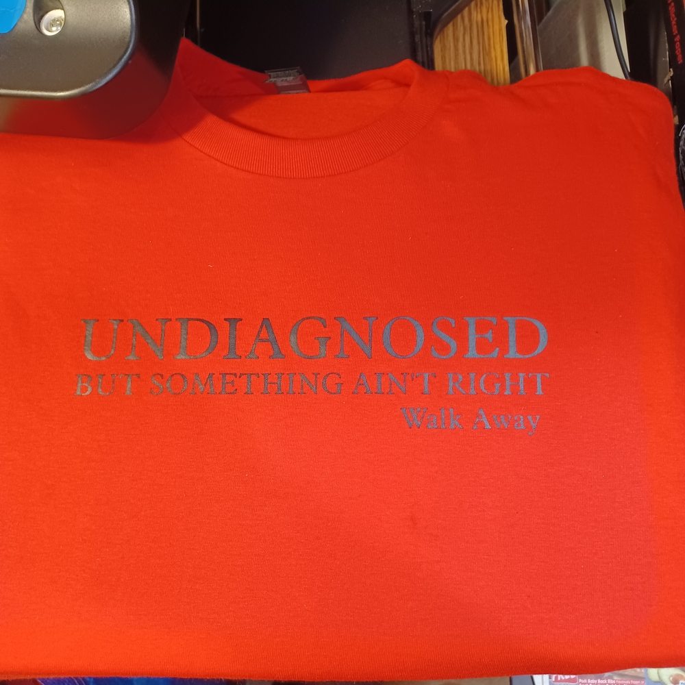 Gildan Vibrant Red Heavy Cotton Tee